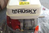 Motor a gasolina marca HUSKY