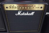 Amplificador Marshall de 50 W