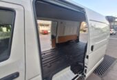 Toyota Hiace Panel de Carga