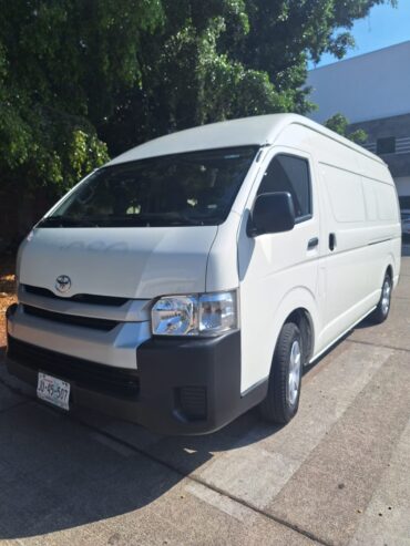 Toyota Hiace Panel de Carga