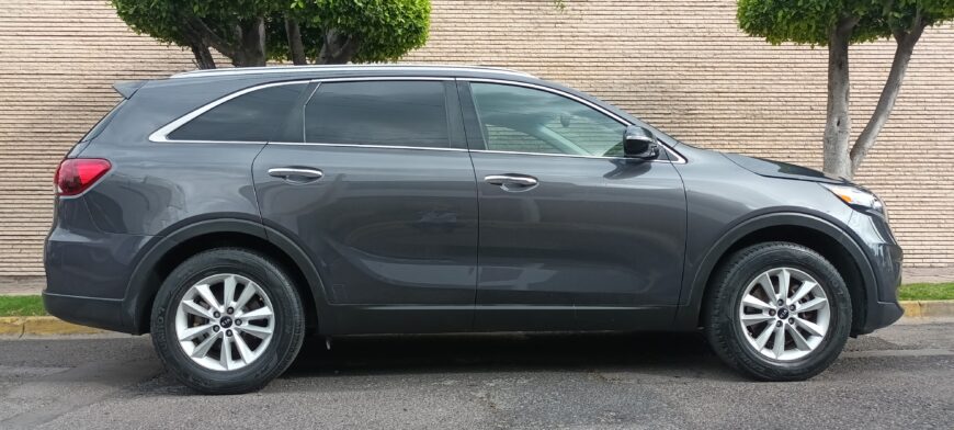 VENDO KIA SORENTO 2019