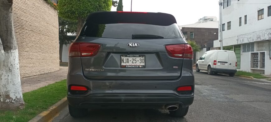 VENDO KIA SORENTO 2019