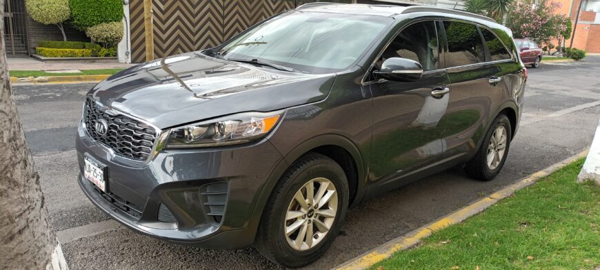 VENDO KIA SORENTO 2019