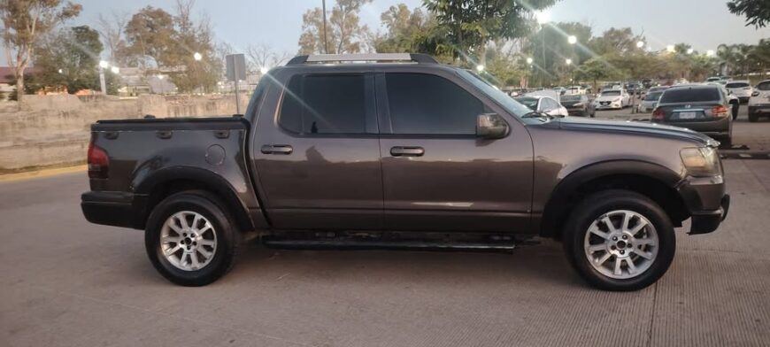 Ford Explorer Sport Trac 2008