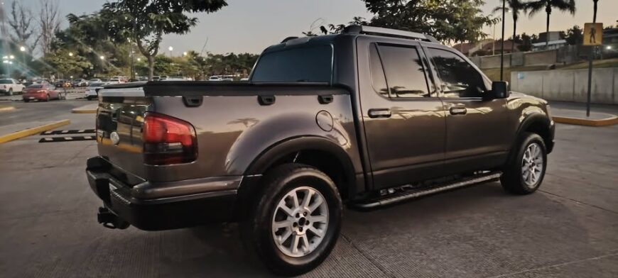 Ford Explorer Sport Trac 2008