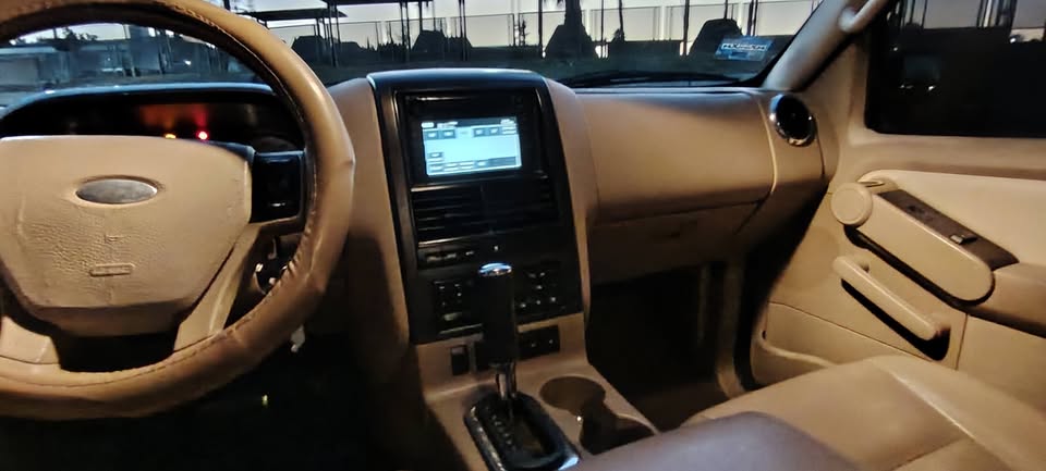 Ford Explorer Sport Trac 2008