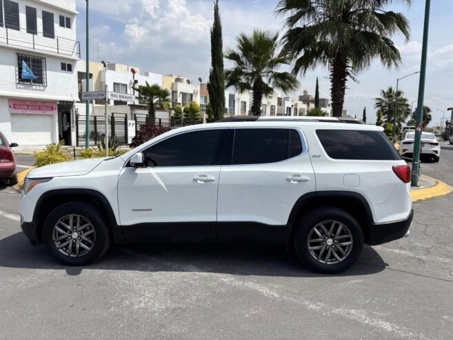 GMC Acadia 2017