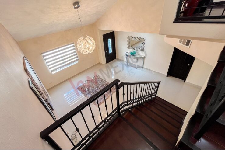 RENTA CASA CERRADA DEL SOL