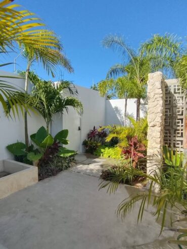 CASA EN VENTA AMUEBLADA