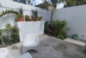 CASA EN VENTA AMUEBLADA
