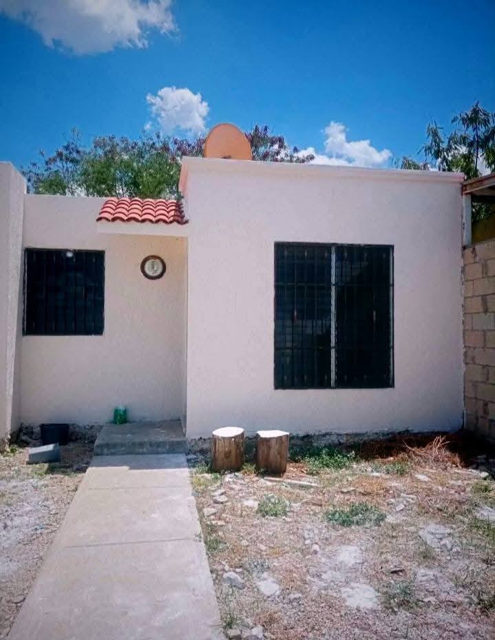 CASA EN VENTA EN CAUCEL