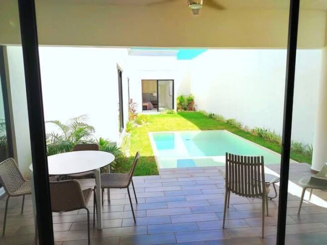 CASA EN VENTA EN PRIVADA