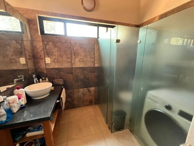 Estudio en zona Calicantos para ejecutivos