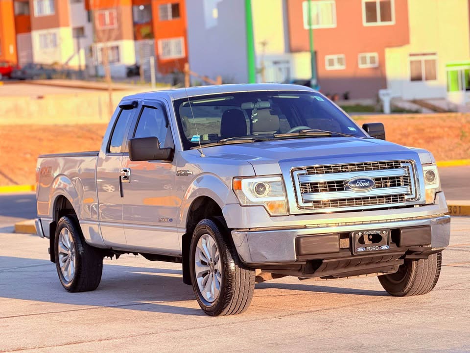 Ford lobo f 150 2010