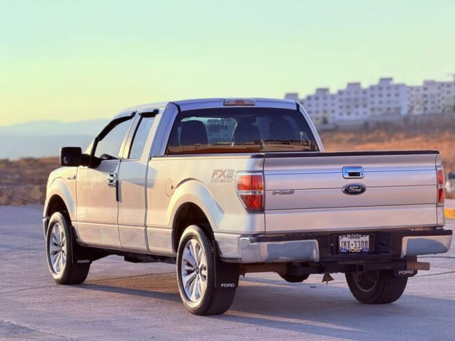 Ford lobo f 150 2010