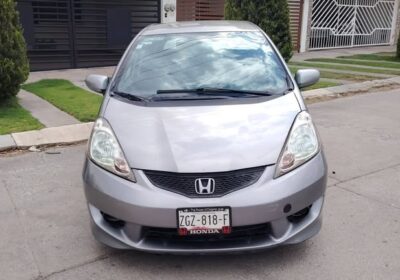 HONDA-FIT-SPORT-2010-1