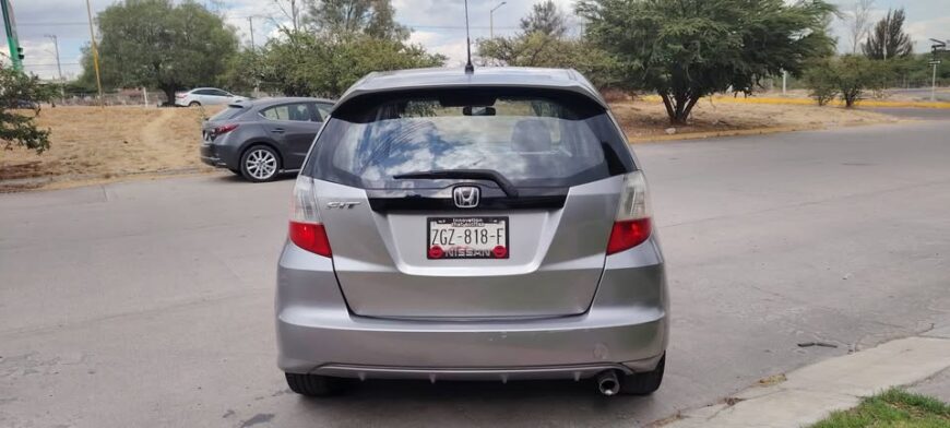 HONDA FIT SPORT 2010
