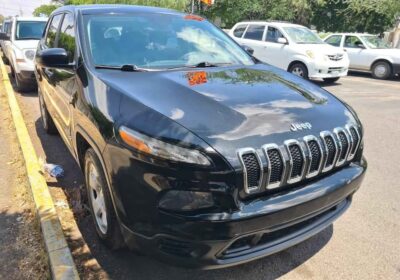 JEEP-LATITUDE-2014-1