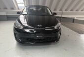 VENDO KIA RIO 2021