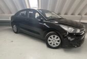VENDO KIA RIO 2021