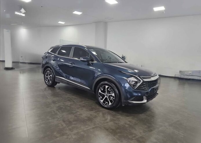 KIA SPORTAGE EX 2023