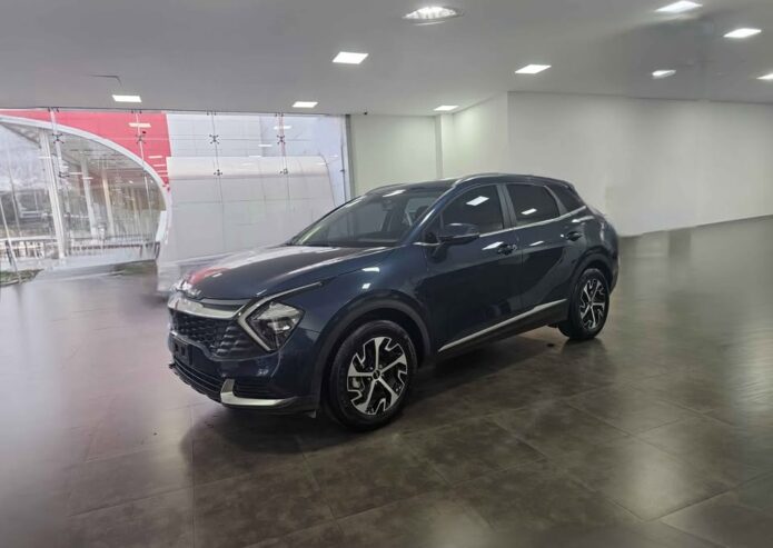 KIA SPORTAGE EX 2023