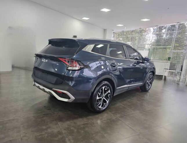 KIA SPORTAGE EX 2023