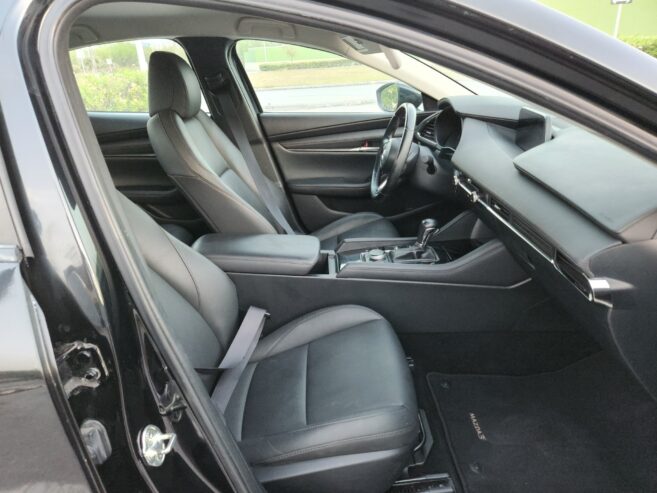 MAZDA 3 2019 Americano
