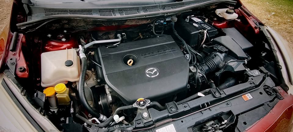 Mazda 5 2012