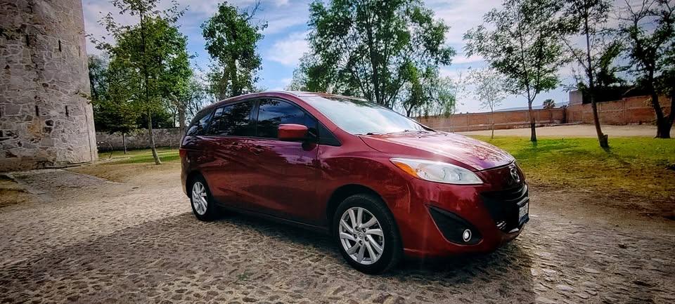 Mazda 5 2012