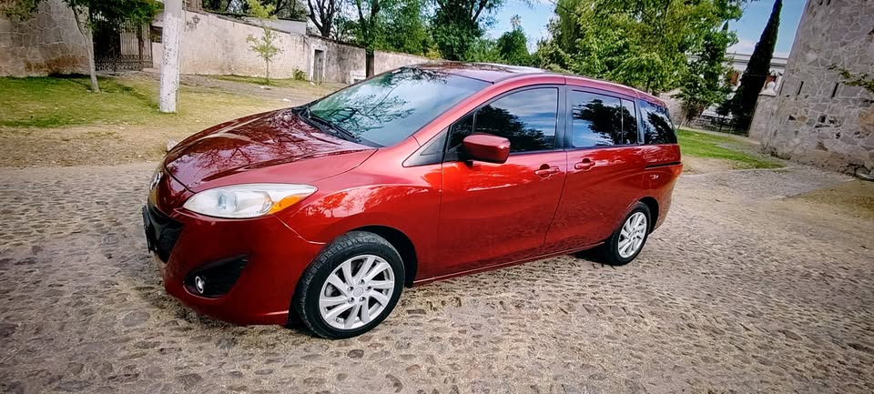Mazda 5 2012