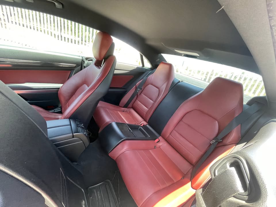 Mercedes-Benz E250 coupé 2011