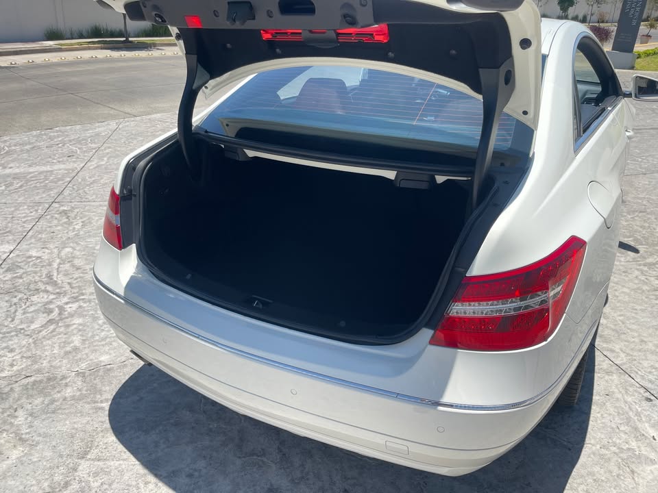 Mercedes-Benz E250 coupé 2011