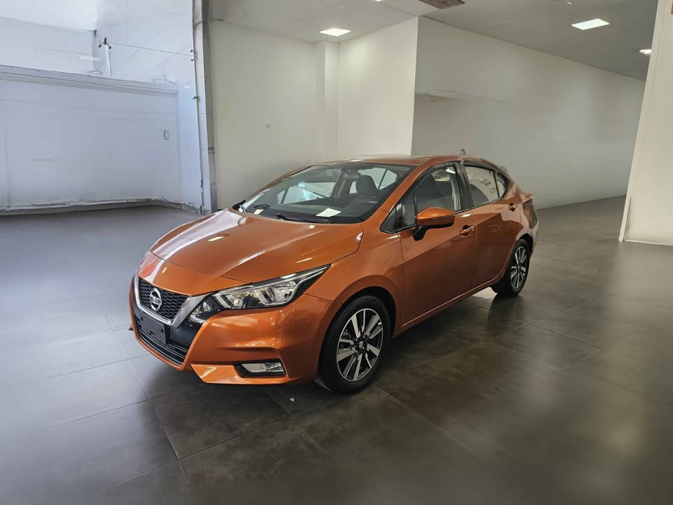 NISSAN VERSA ADVANCE T/M 2021