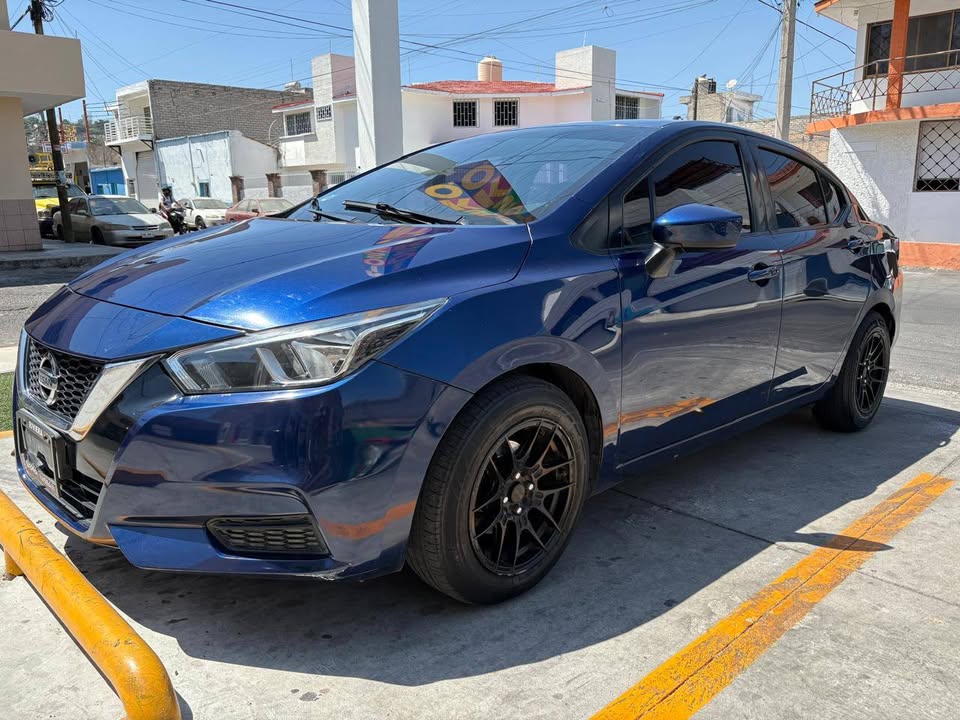 Nissan versa mod. 2020