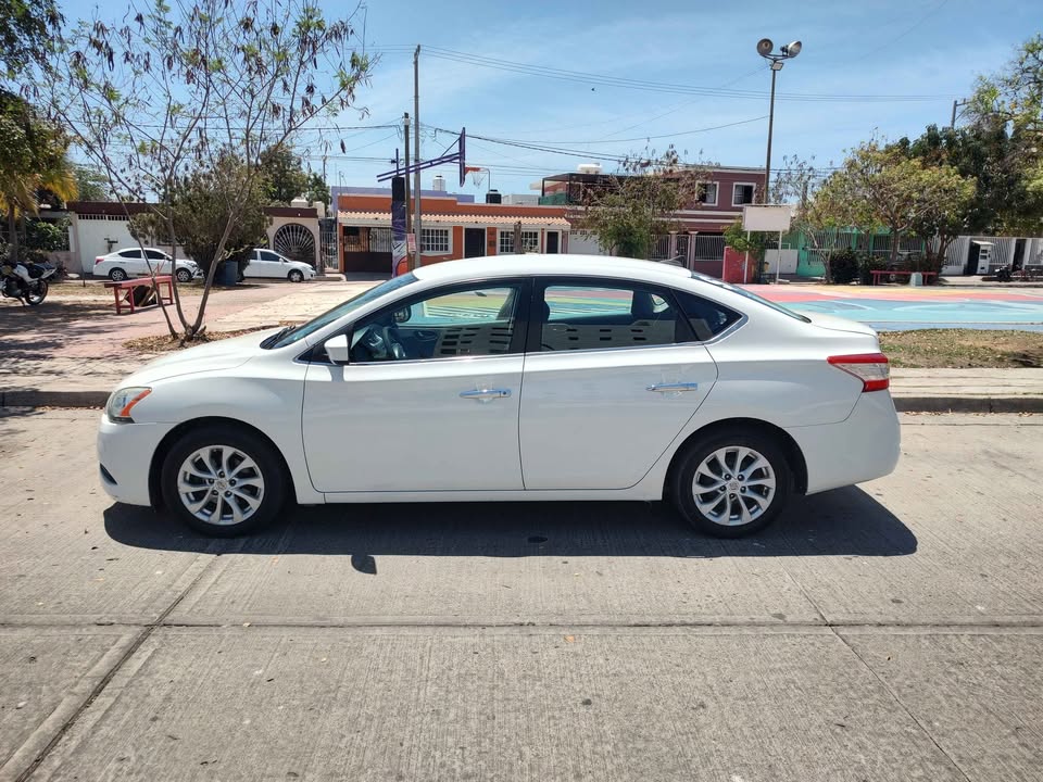 Nissan sentra 2014
