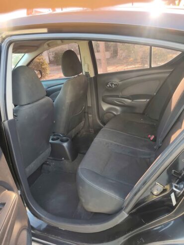 Nissan versa 2015