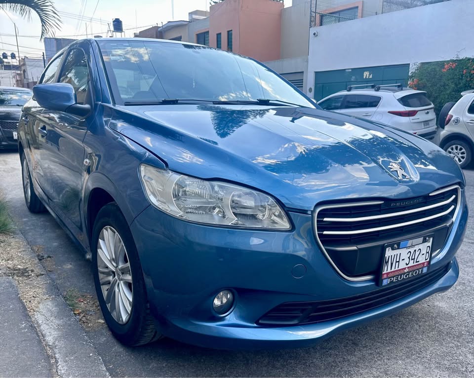 PEUGEOT 301 SEDAN 2017