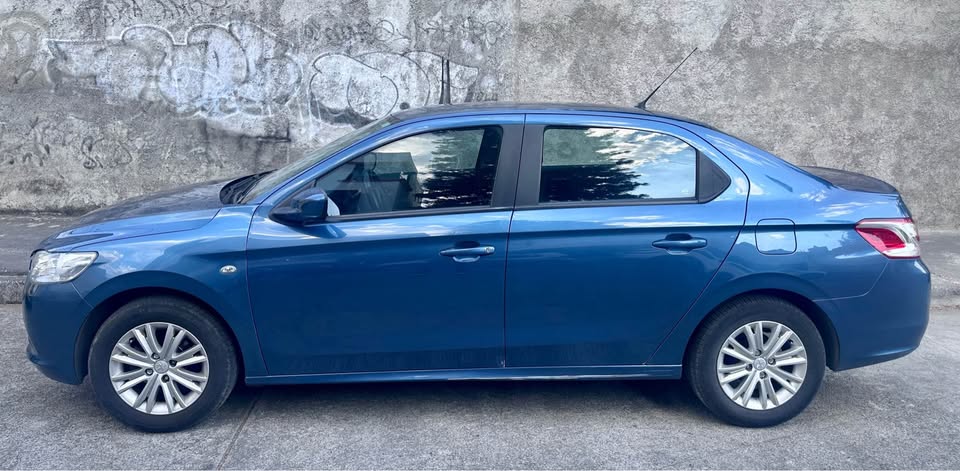 PEUGEOT 301 SEDAN 2017