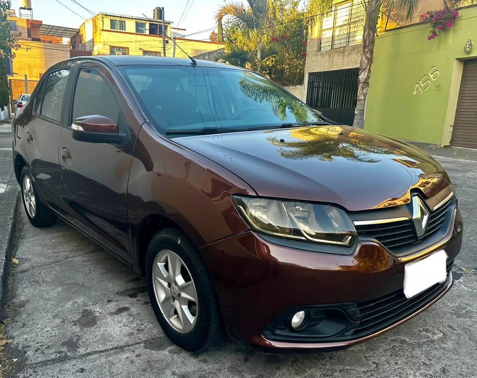 RENAULT LOGAN 2015