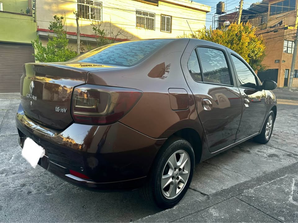 RENAULT LOGAN 2015
