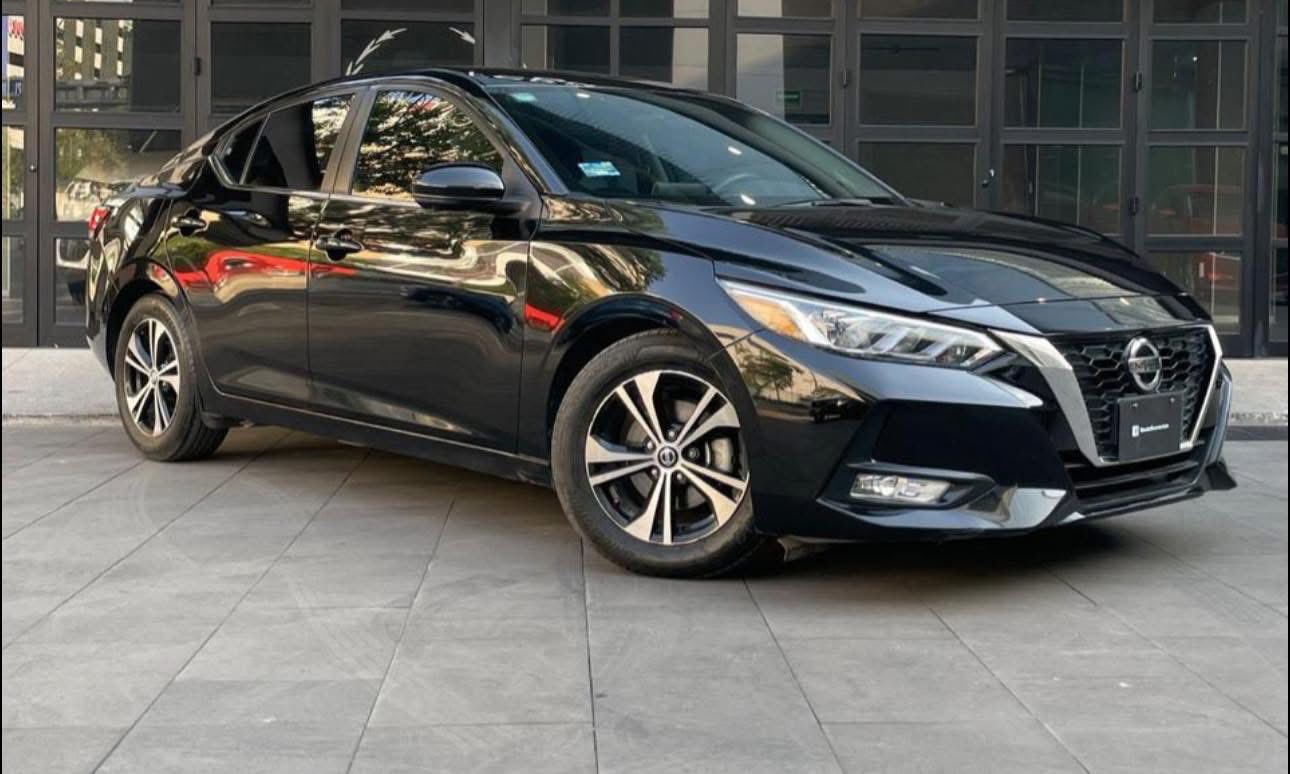 Vendo Sentra advance 2023