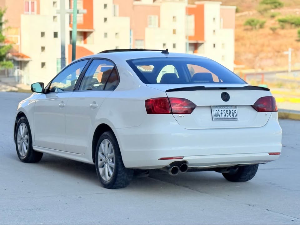 Volkswagen Jetta 2012