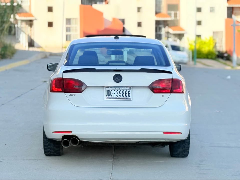 Volkswagen Jetta 2012
