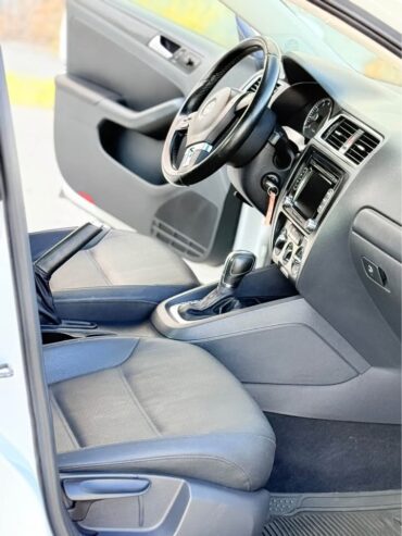 Volkswagen Jetta 2012