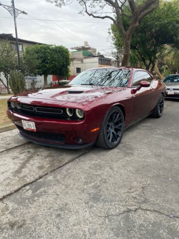 Challenger 2017 V6