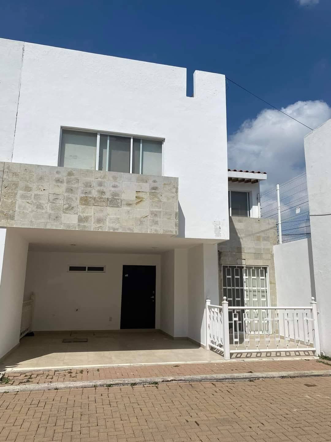 Bonita Casa en Venta en Colonia Alameda en Privada de solo 6 Casas