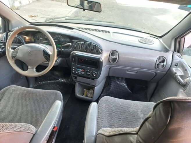 Dodge Caravan 97