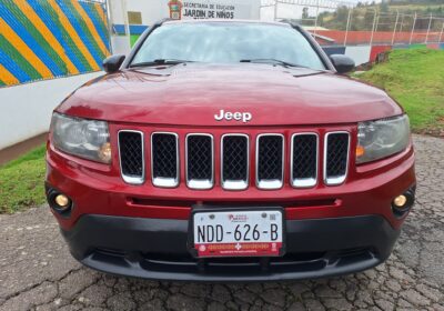 JEEP-COMPASS-2014-1
