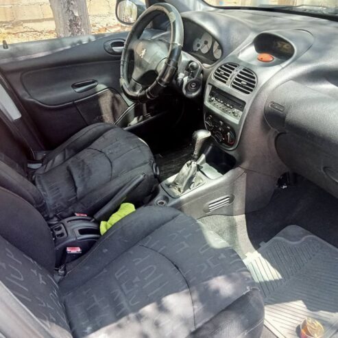 Peugeot 206 modelo 2006